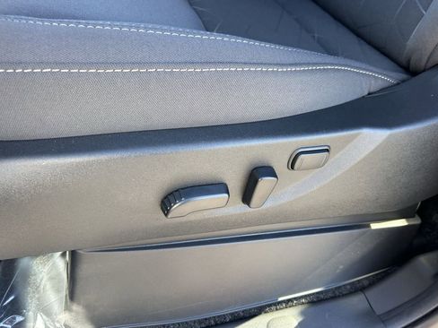 New 2026 Nissan Frontier SV image 25