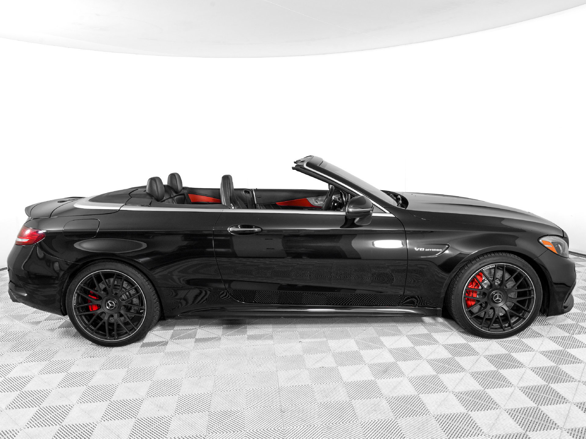 Used 2017 Mercedes-Benz C 63 AMG S image 5