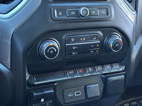 Used 2021 Chevrolet Silverado 2500 W/T w/ WT Convenience Package RWD image 19