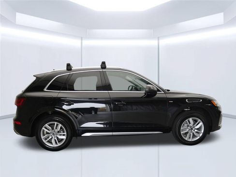 Certified 2023 Audi Q5 2.0T Premium w/ Convenience Package AWD/4WD image 7