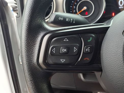 Used 2018 Jeep Wrangler Sport AWD/4WD image 24