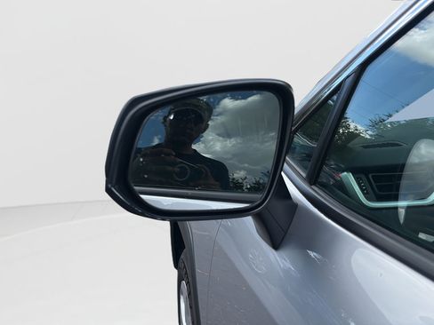 Used 2024 Toyota RAV4 LE FWD image 25