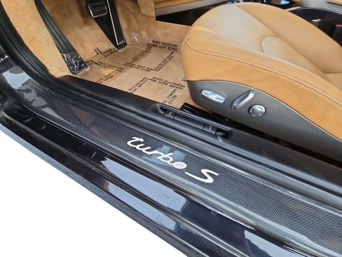 Used 2011 Porsche 911 Turbo S image 21