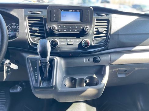 Used 2023 Ford Transit 250 Low Roof AWD w/ Exterior Upgrade Package image 18