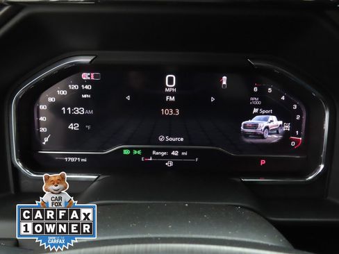 Used 2024 GMC Sierra 1500 AT4X image 11