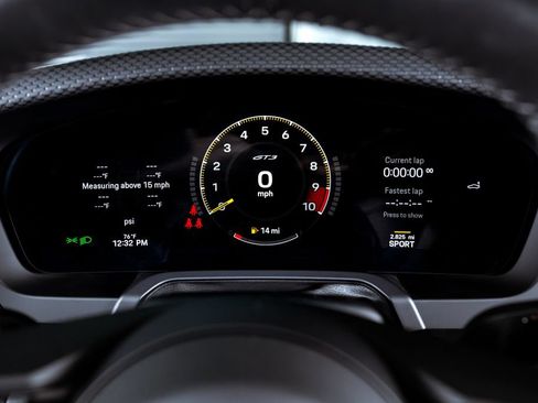 Used 2026 Porsche 911 GT3 RWD image 12