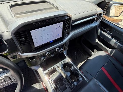 Used 2023 Ford F150 Lightning XLT AWD/4WD image 18