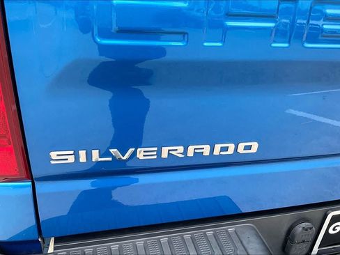 Used 2022 Chevrolet Silverado 1500 Custom RWD image 30