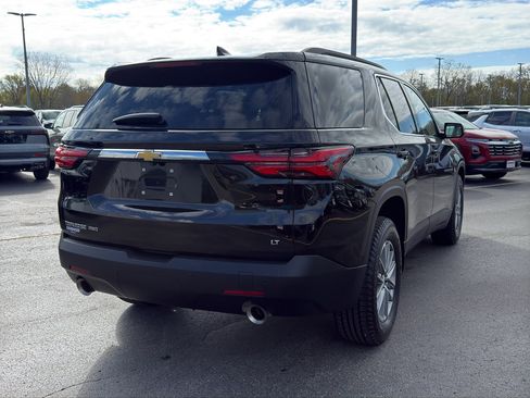 Used 2023 Chevrolet Traverse LT AWD/4WD image 5