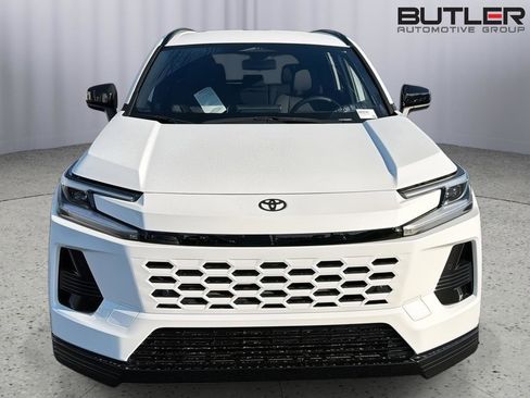 New 2026 Toyota RAV4 AWD Plug-in Hybrid image 9