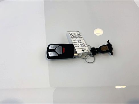 Used 2020 Audi A4 2.0T Premium w/ Convenience Package FWD image 14