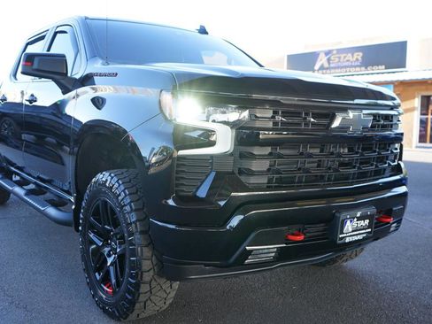 Used 2024 Chevrolet Silverado 1500 RST w/ Redline Edition AWD/4WD image 30