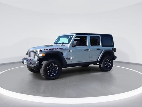 Used 2023 Jeep Wrangler Unlimited Rubicon AWD/4WD image 4