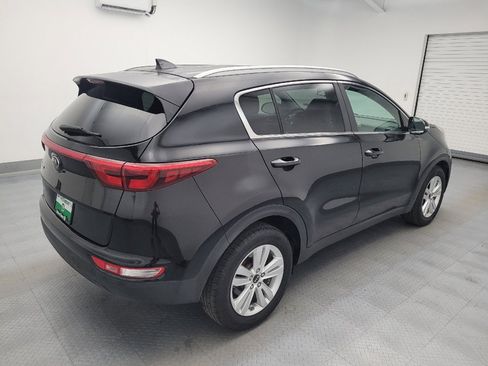 Used 2018 Kia Sportage LX w/ LX Technology Package FWD image 10