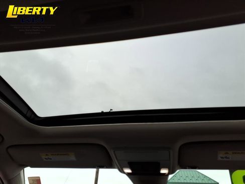 Used 2023 Honda Civic Touring image 12