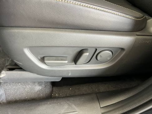 Used 2025 MAZDA CX-90 3.3 Turbo w/ Preferred Package image 15