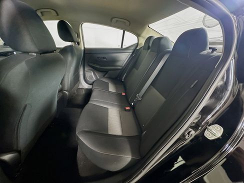Used 2024 Nissan Sentra SV FWD image 28
