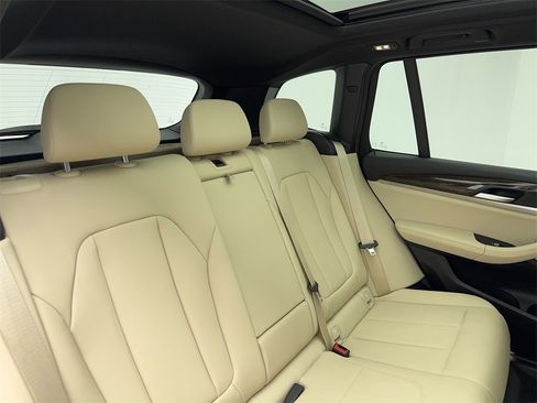 Used 2021 BMW X3 sDrive30i w/ Convenience Package image 48