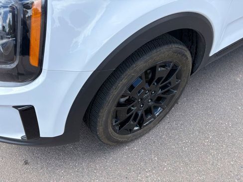Used 2021 Kia Telluride EX w/ EX Premium Package AWD/4WD image 10