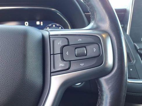 Used 2022 Chevrolet Tahoe LT w/ Luxury Package AWD/4WD image 17