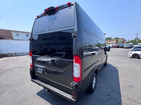 Used 2026 RAM ProMaster 3500 w/ Quick Order Package 22G SLT FWD image 8