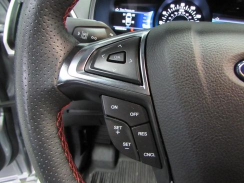 Used 2024 Ford Edge ST-Line AWD/4WD image 24