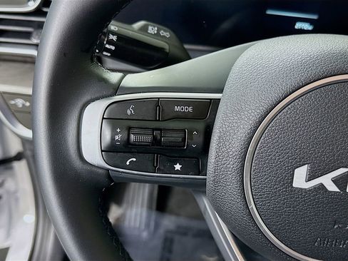 Used 2025 Kia Sportage X-Line AWD/4WD image 22