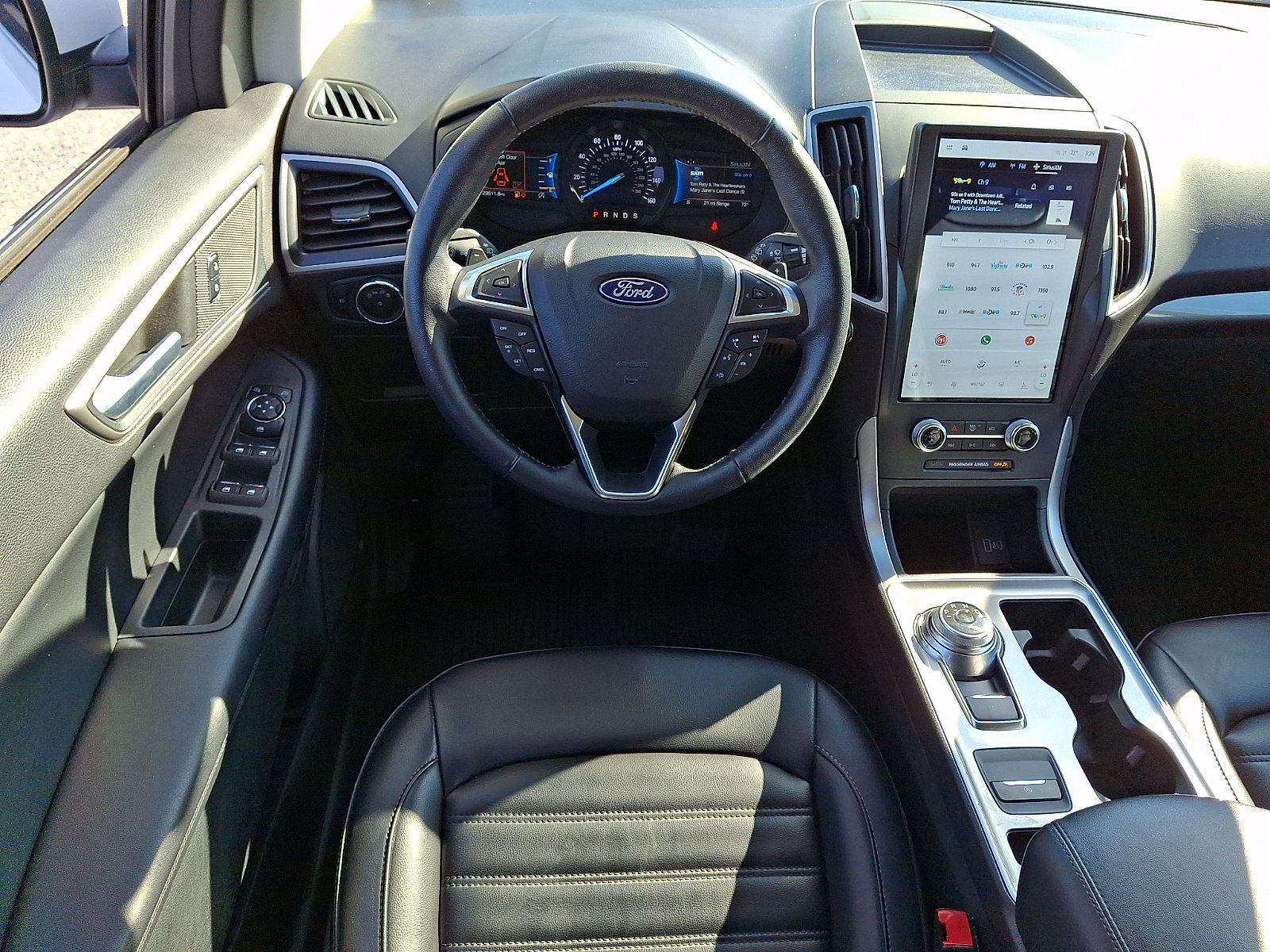 Used 2023 Ford Edge SEL w/ Convenience Package AWD/4WD image 12