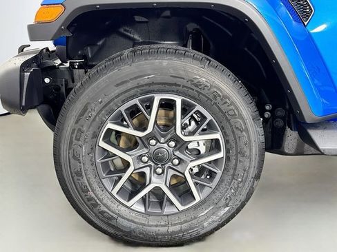 New 2026 Jeep Wrangler Unlimited Sahara image 34