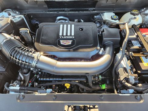 Certified 2024 Cadillac XT6 Luxury w/ LPO, Floor Liner Package image 25