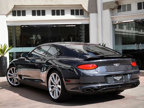 Used 2022 Bentley Continental GT AWD/4WD image 3