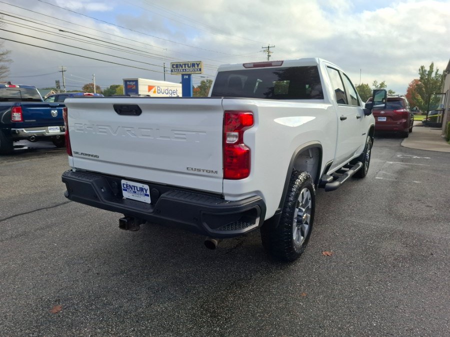 Used 2024 Chevrolet Silverado 2500 Custom w/ Custom Value Package AWD/4WD image 9