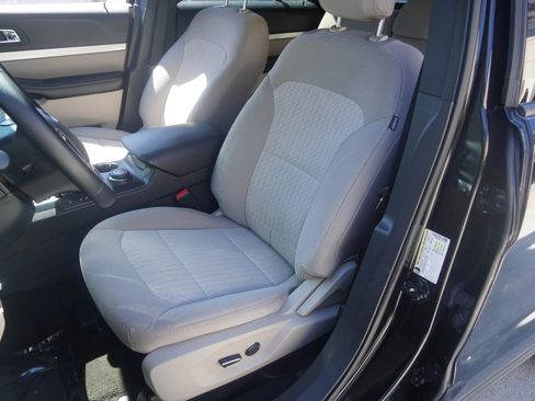 Used 2018 Ford Explorer 4WD image 26