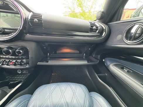 Used 2019 MINI Cooper Clubman S image 25