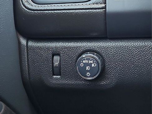 Used 2022 GMC Canyon Elevation RWD image 13