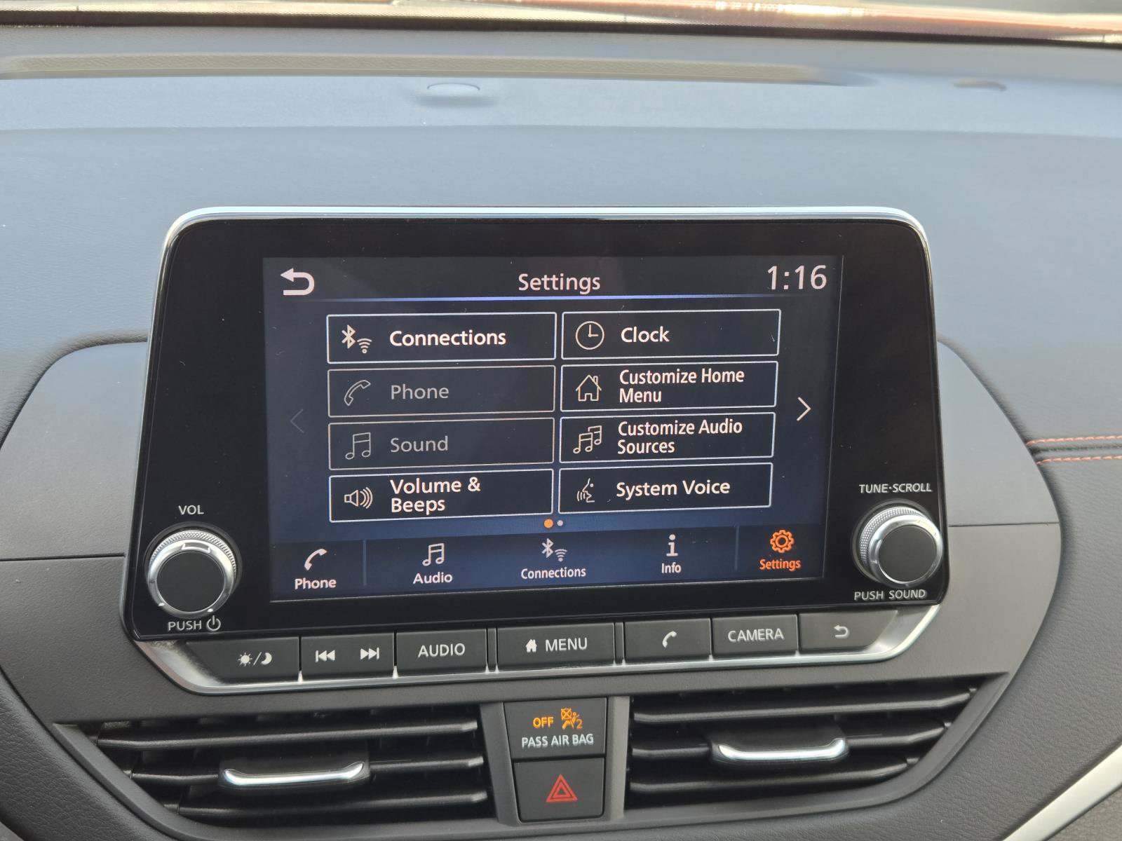 Used 2022 Nissan Altima 2.5 SR FWD image 7