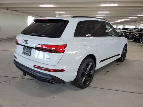 Used 2025 Audi Q7 3.0T Premium Plus w/ Premium Plus Package image 8