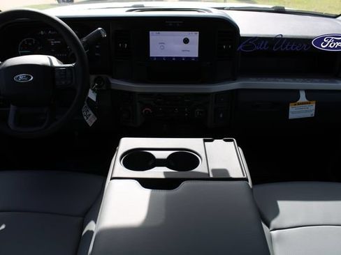 New 2026 Ford F250 XL w/ FX4 Off-Road Package AWD/4WD image 10