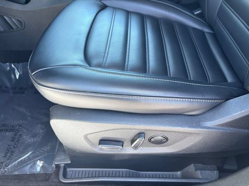 Used 2024 Ford Edge SEL AWD/4WD image 23
