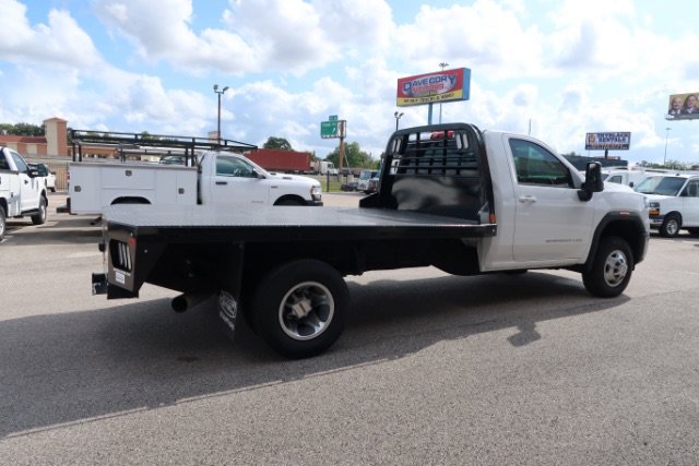 Used 2024 GMC Sierra 3500 SLE w/ SLE Convenience Package RWD image 4