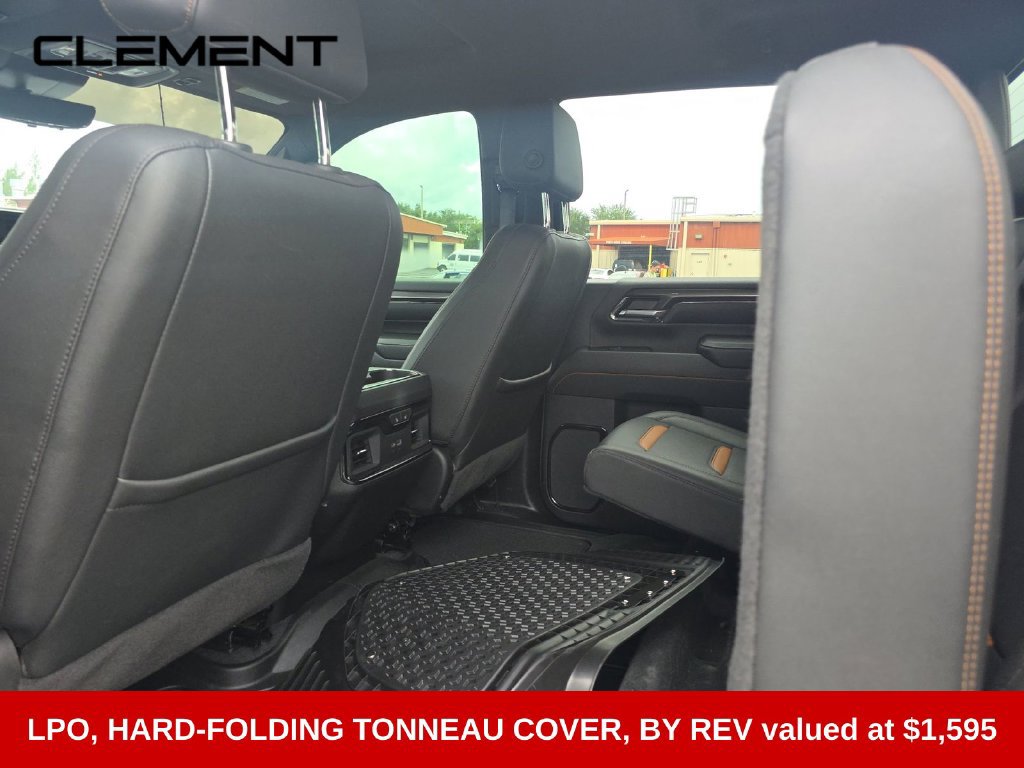Used 2024 GMC Sierra 2500 AT4 w/ Technology Package AWD/4WD image 5