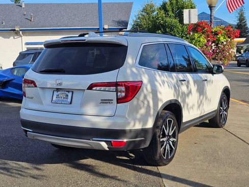 Used 2020 Honda Pilot Touring image 5
