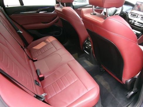 Used 2022 BMW X4 xDrive30i AWD/4WD image 22