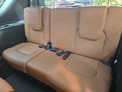 Used 2023 INFINITI QX80 Sensory w/ Cargo Package RWD image 10