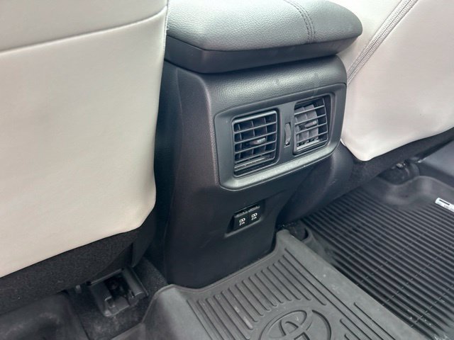 Used 2020 Toyota RAV4 XLE Premium AWD/4WD image 12