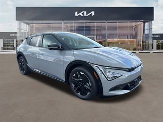 New 2025 Kia EV6 Wind video 1