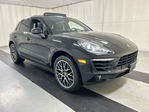 Used 2018 Porsche Macan S image 1