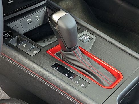 Used 2026 Nissan Kicks SR w/ Illumination Package image 24