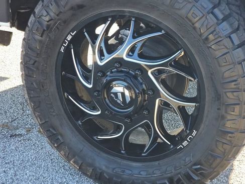 Used 2024 Chevrolet Silverado 3500 High Country w/ High Country Premium Package image 12