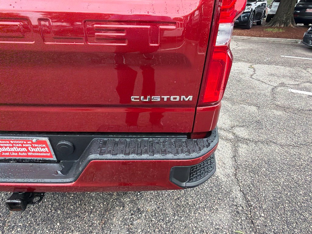 Used 2021 Chevrolet Silverado 1500 Custom AWD/4WD image 10
